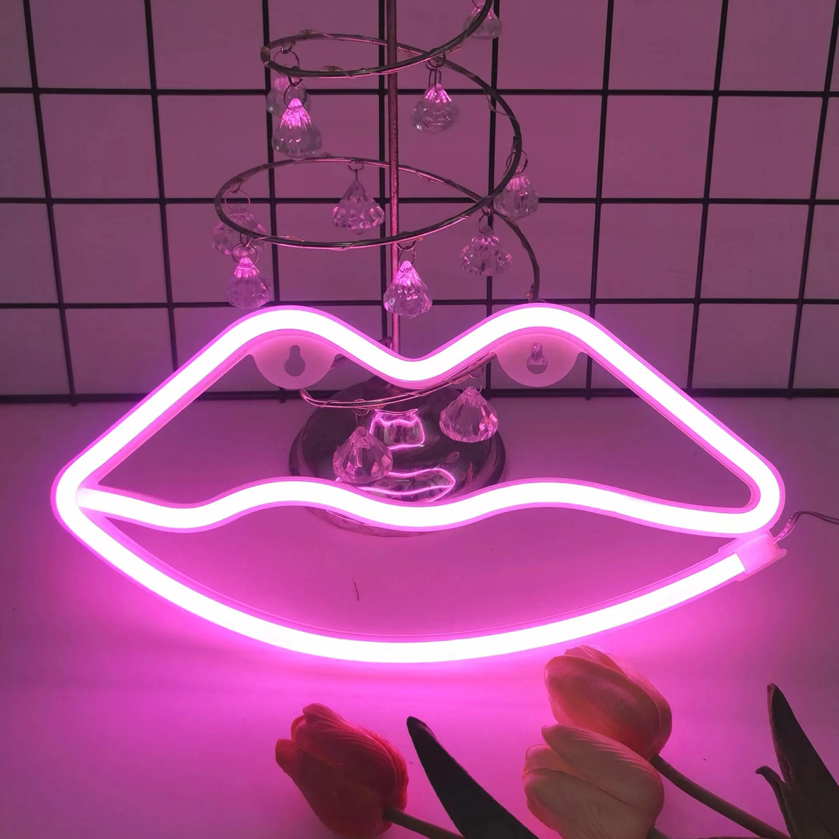 Pink lip shaped neon light, USB/battery powered art.